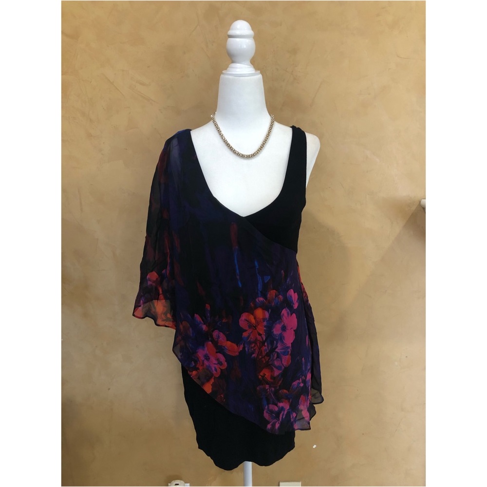 Bebe - Full sleeve Dress
